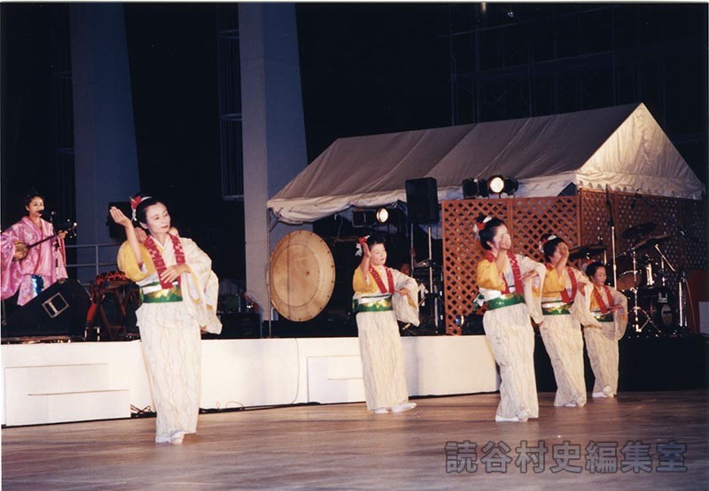 でいご娘ステージ（よみたんの音楽祭）