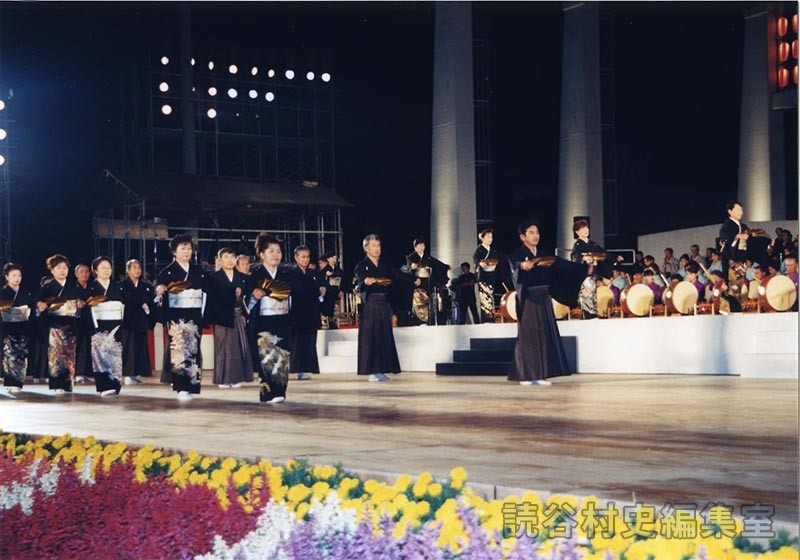 かぎやで風　村・字婦人会（赤犬子琉球古典音楽大演奏会）