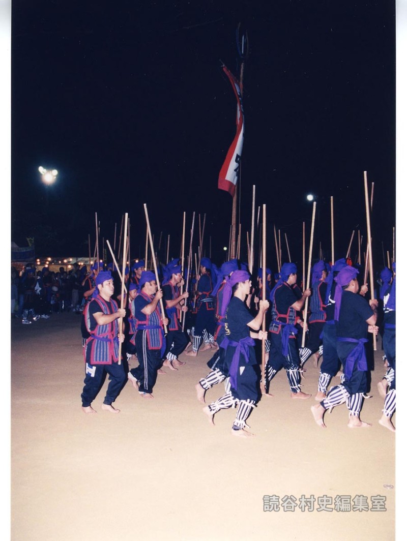 「航」棒術（スー巻）　座喜味区（創作「進貢船」）