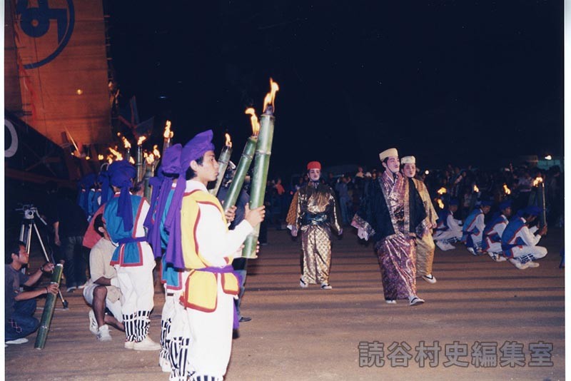 「航」泰期一行　商工会青年部（創作「進貢船」）