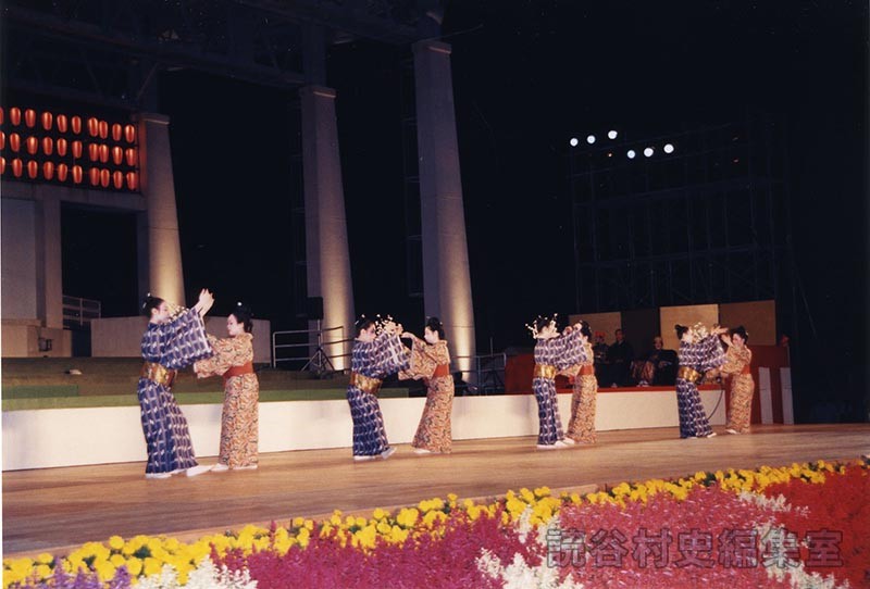 「宴」梅の香り　津波古アキ琉舞研究所（創作「進貢船」）