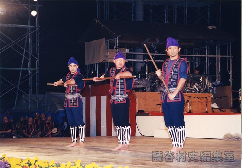 「宴」棒術　座喜味棒保存会（創作「進貢船」）