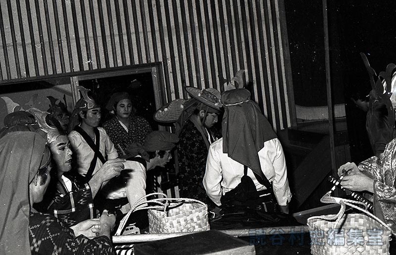 組踊「忠臣護佐丸」　楚辺区（読小体育館）