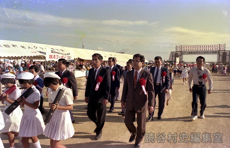 鼓笛演奏　喜名小学校