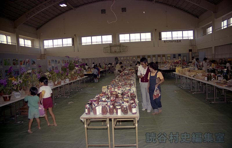 会場風景　総合作品展示会（体育センター）