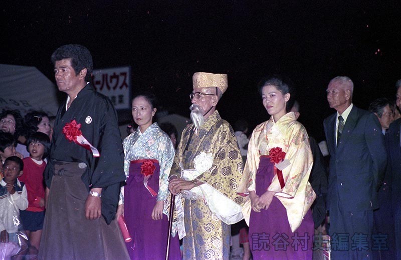 赤犬子入場　楚辺区（赤犬子琉球古典音楽大演奏会）