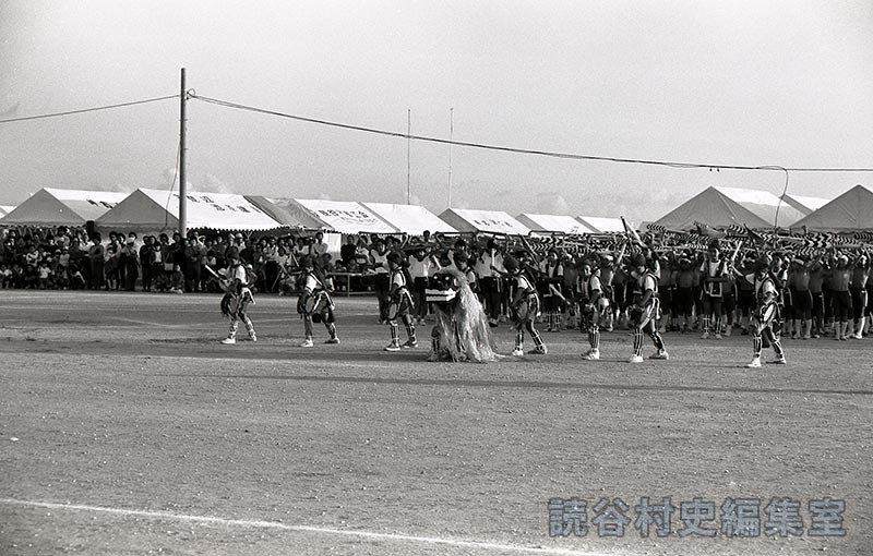 集団演技　村内小学校