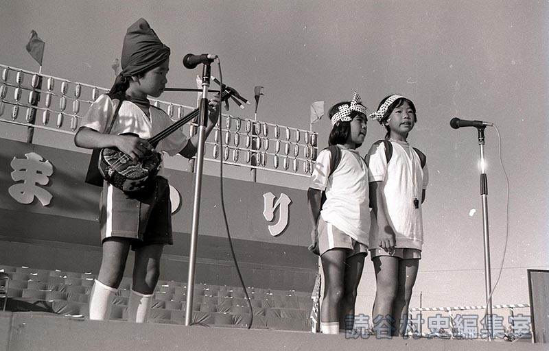 三線　エイサー