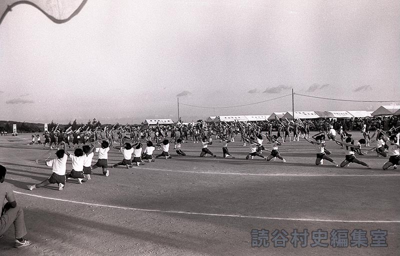 集団演技　村内小中学校