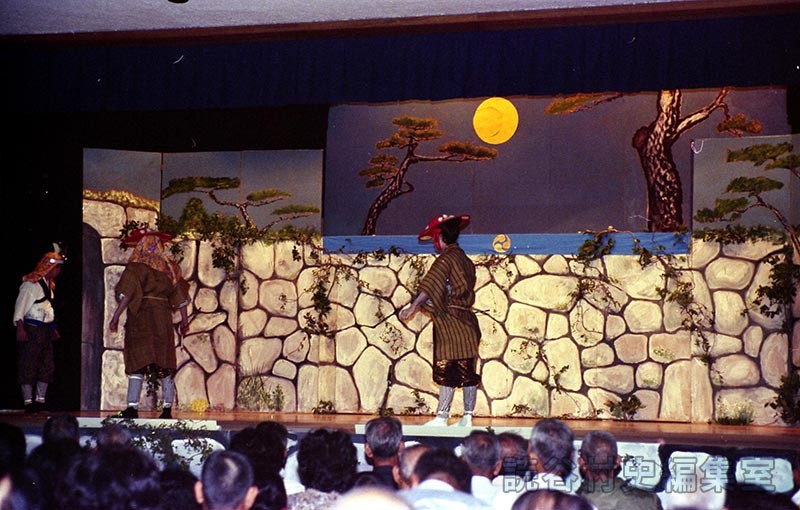 組踊「護佐丸」　喜名区護佐丸保存会（福祉センター）