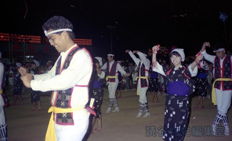 赤犬子入場　楚辺区（赤犬子琉球古典音楽大演奏会）