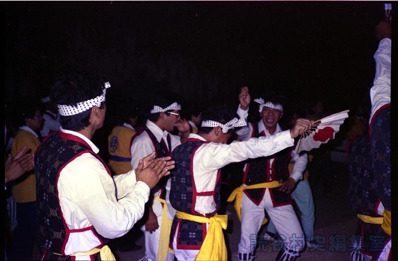 赤犬子退場　楚辺区（赤犬子琉球古典音楽大演奏会）