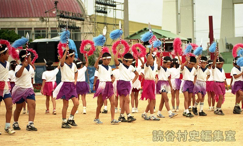 集団演技　村内小学校