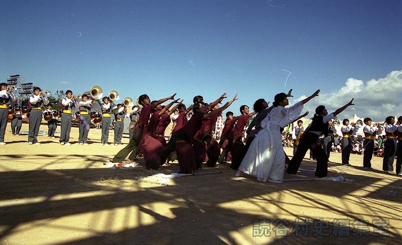 マーチング　古堅中学校吹奏楽部