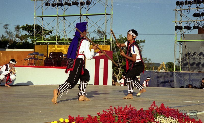 波平棒　波平子ども会（受け継ごう読谷の心）