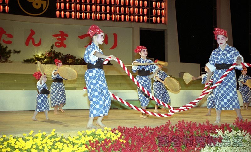 「宴」安里屋　仲村幸子琉舞道場（創作「進貢船」）