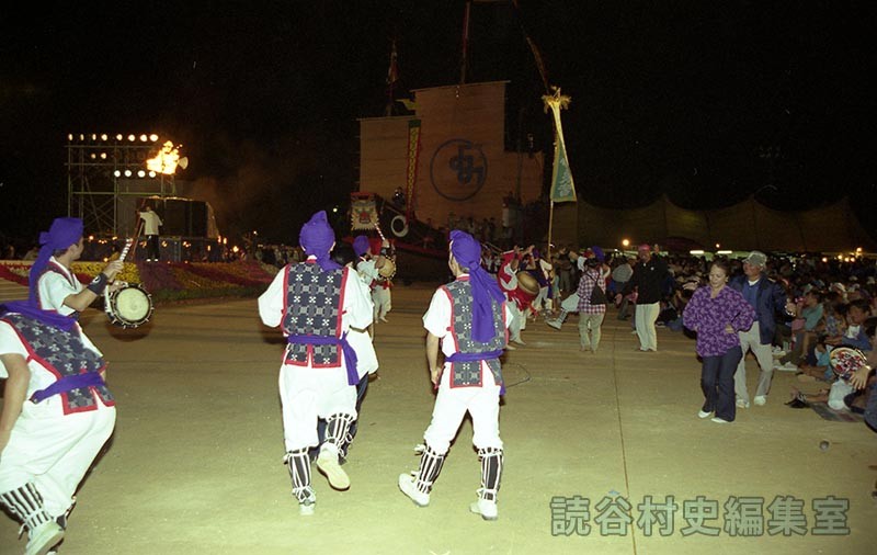 「送」エイサー・カチャーシー　伊良皆青年会（創作「進貢船」）