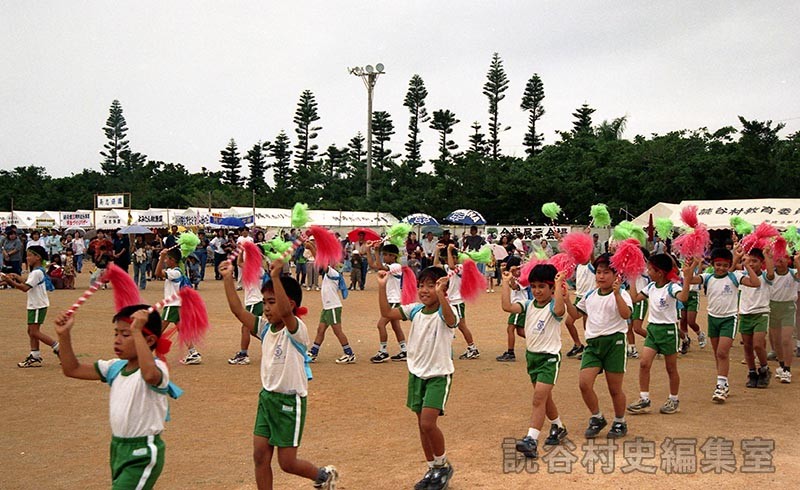 集団演技　村内小学校