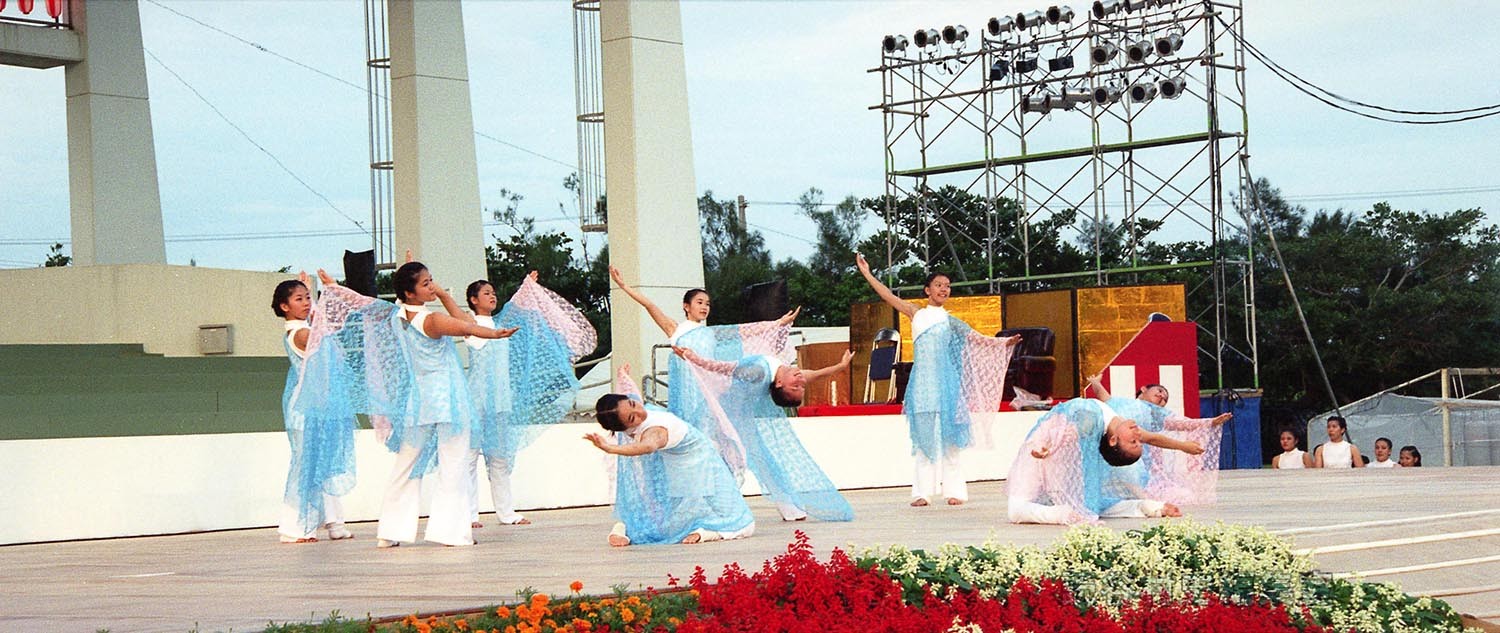 創作ダンス　読谷高校ダンス部