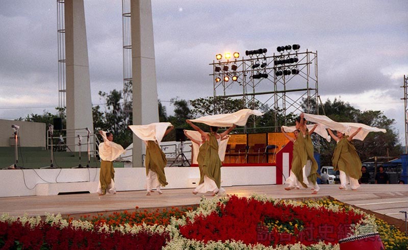 創作ダンス　読谷高校ダンス部