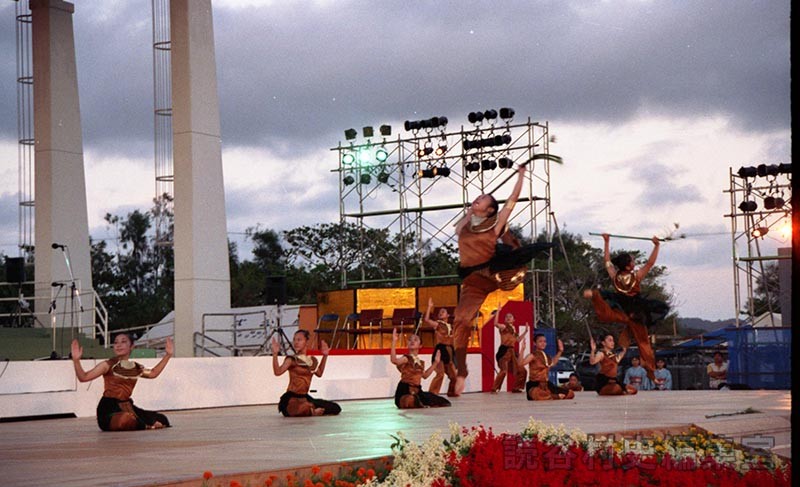 創作ダンス　読谷高校ダンス部