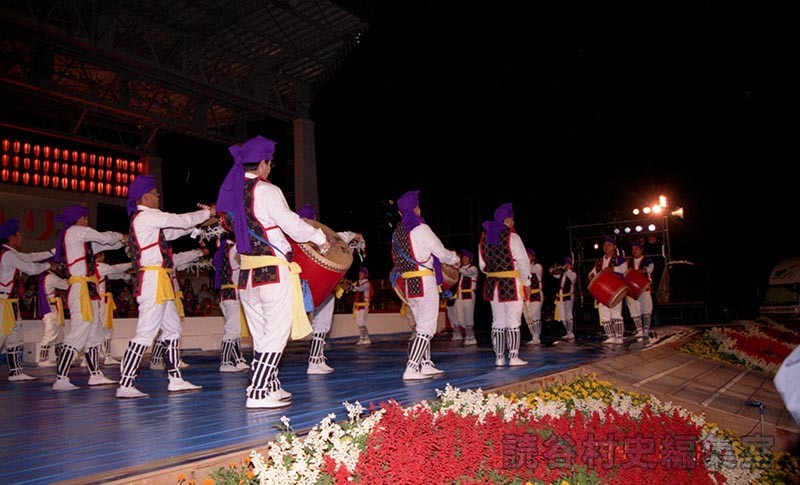 赤犬子入場　楚辺区（赤犬子琉球古典音楽大演奏会）