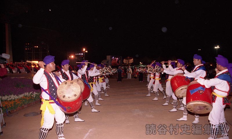 赤犬子退場　楚辺区（赤犬子琉球古典音楽大演奏会）