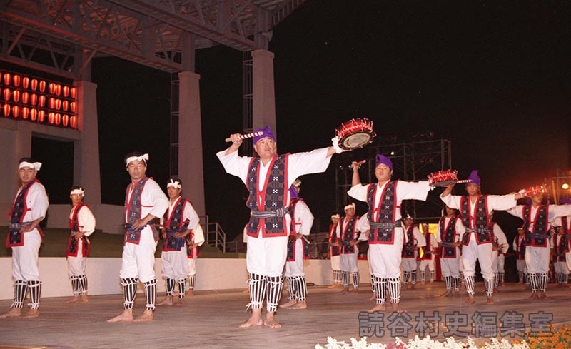 「宴」作たる米（作田米）　長浜区（創作「進貢船」）