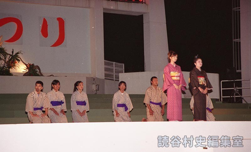 「宴」（創作「進貢船」）