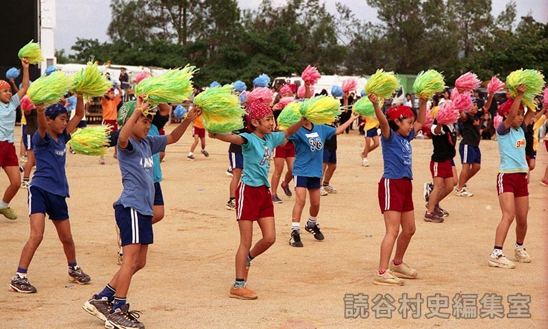 集団演技　村内小学校