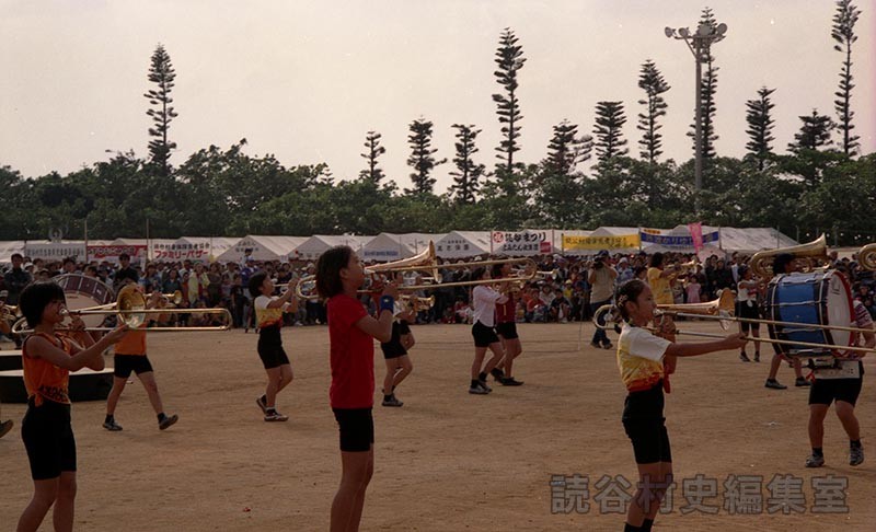 マーチング　渡慶次小学校