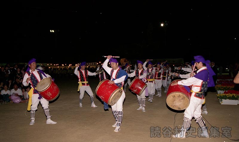 赤犬子入場　楚辺区（赤犬子琉球古典音楽大演奏会）