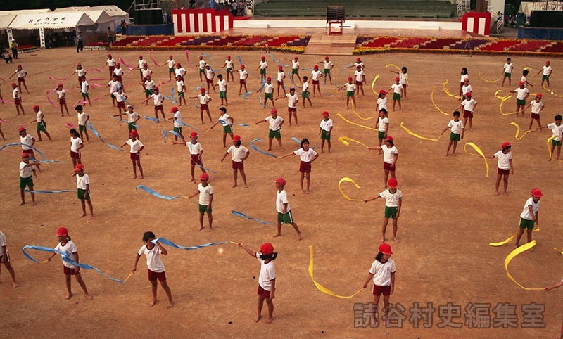 集団演技　村内小学校