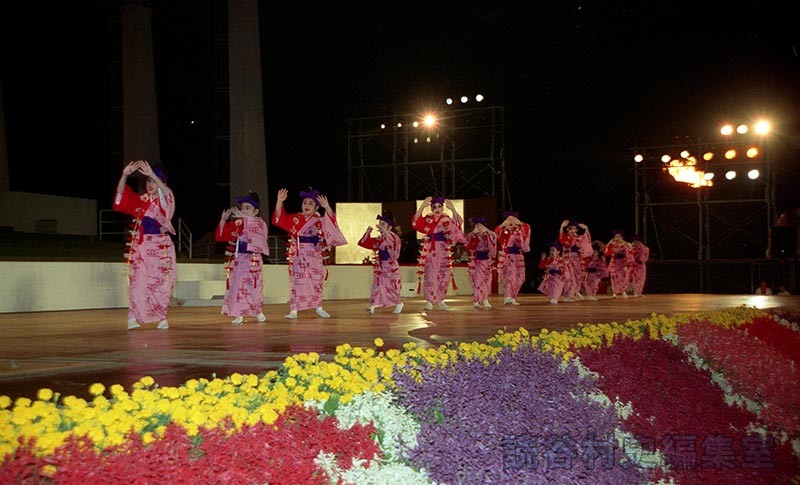 「宴」貫花　金城末子琉舞道場（創作「進貢船」）