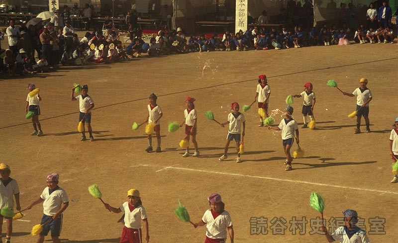 集団演技　村内小学校