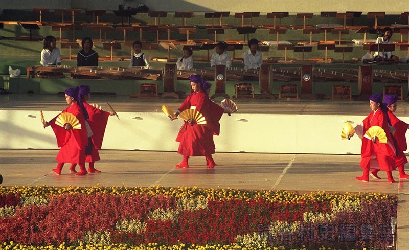 鶴亀節　上地サヨ子琉舞研究所（受け継ごう読谷の心）