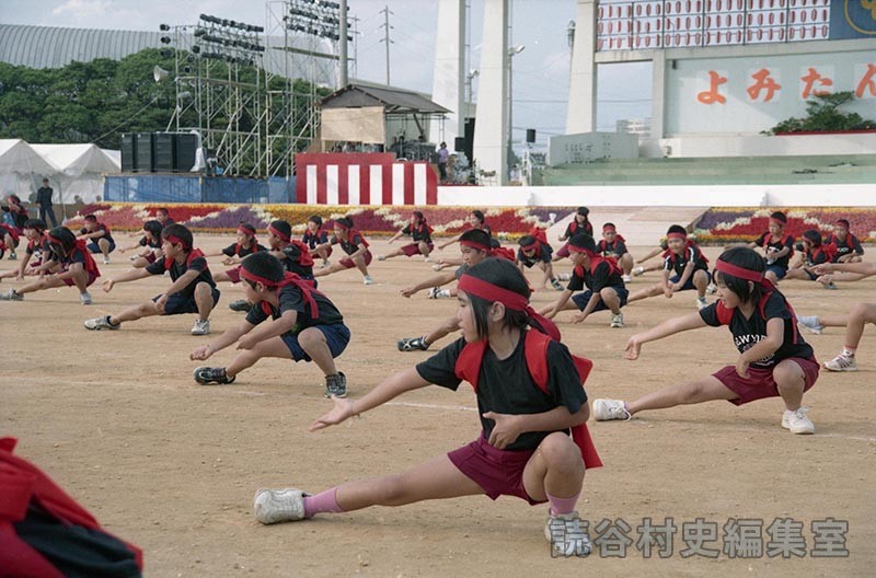 集団演技　村内小学校