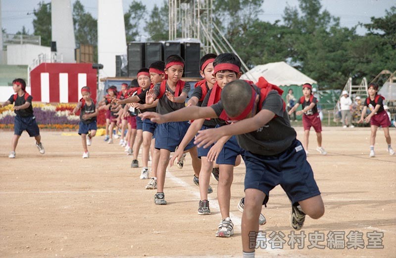 集団演技　村内小学校