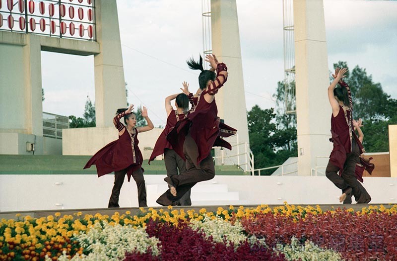 創作ダンス　読谷高校ダンス部