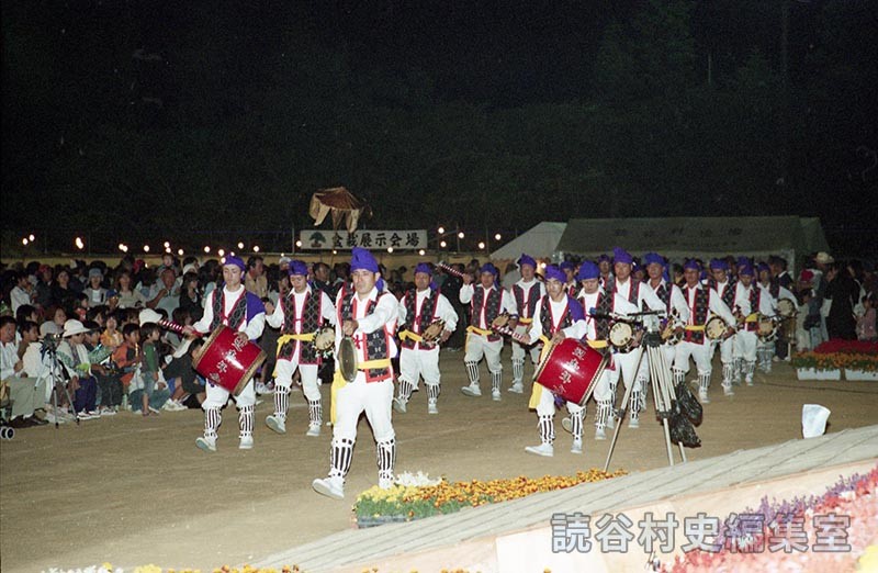 赤犬子入場　楚辺区（赤犬子琉球古典音楽大演奏会）