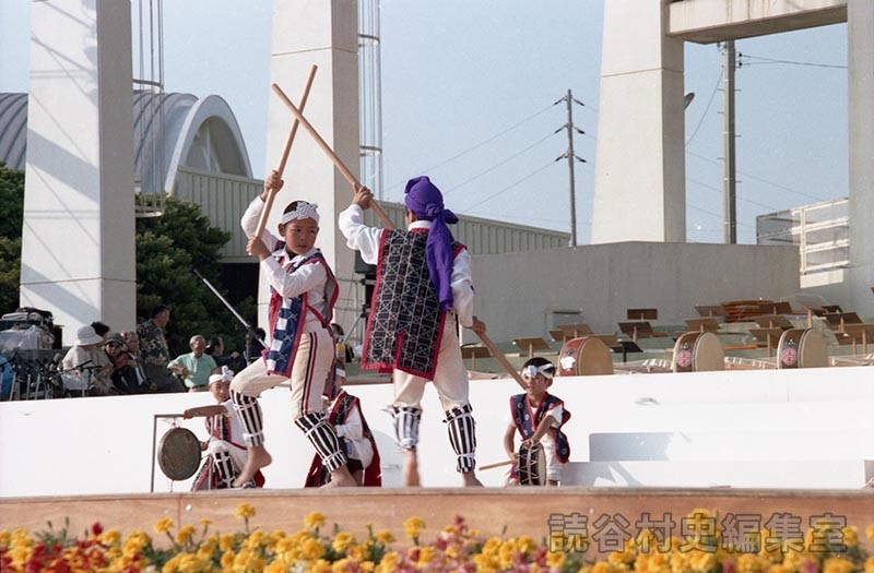 波平棒　波平子ども会（受け継ごう読谷の心）