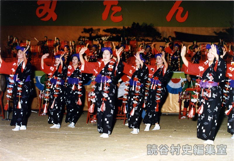 島唄の夕べ　貫花　婦人会