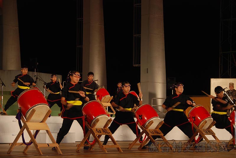 「宴」喜名小学校PTA太鼓集団「白龍隊」（創作「進貢船」）