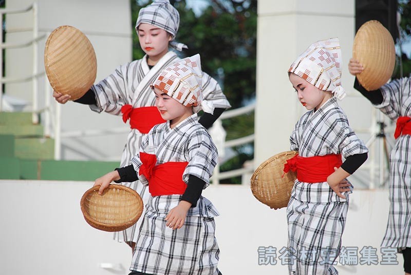 谷茶前　宮里春子琉舞研究所（受け継ごう読谷の心）