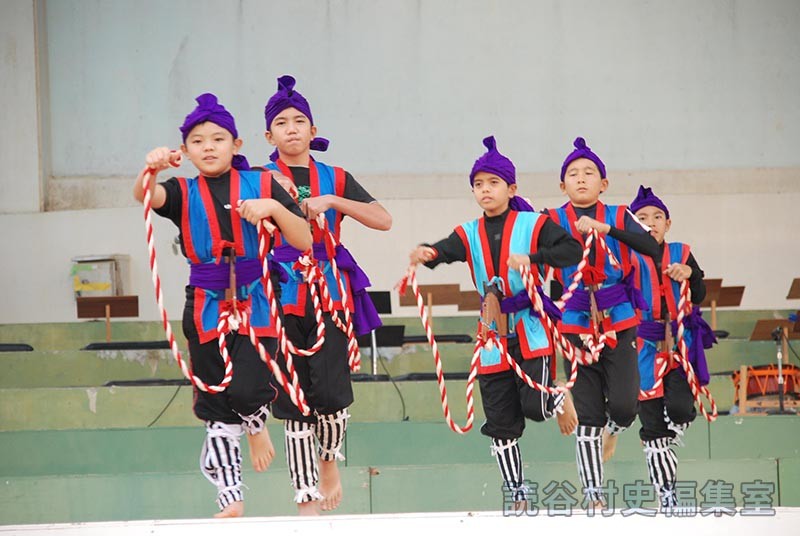 馬舞　高志保子ども会（受け継ごう読谷の心）