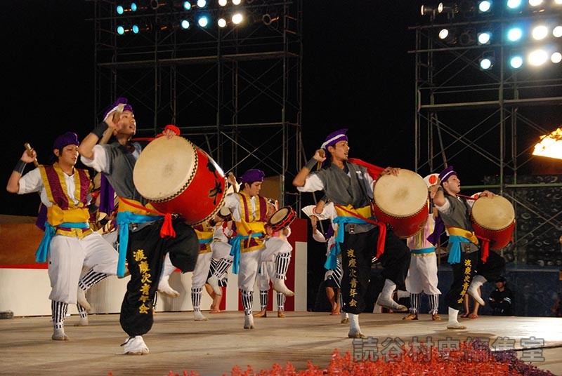 「送」エイサー・カチャーシー　渡慶次青年会（創作「進貢船」）