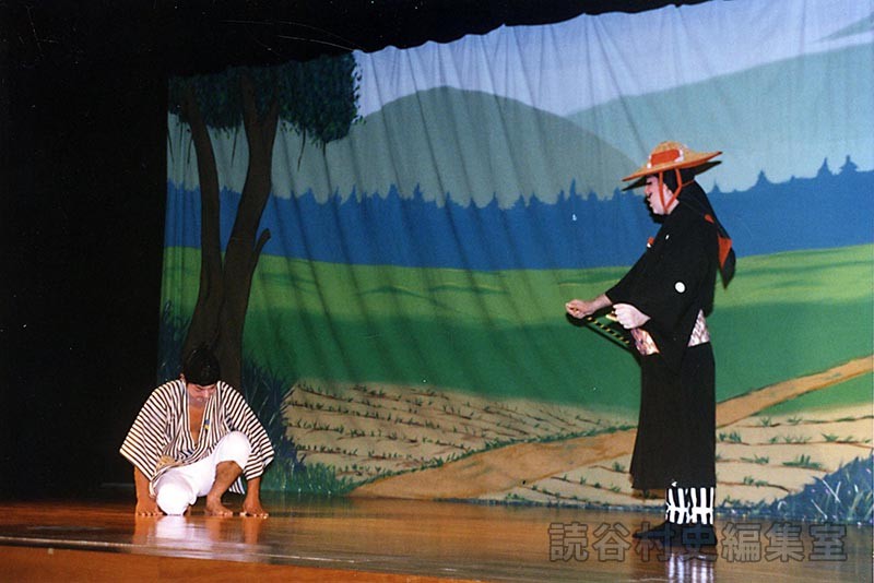 組踊「賢母三遷の巻」　古堅区（福祉センター）