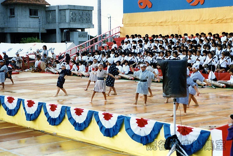 舞踊　子ども（受け継ごう読谷の心）