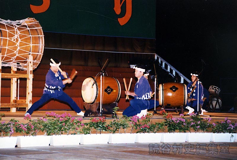 太鼓　（創作「進貢船」）