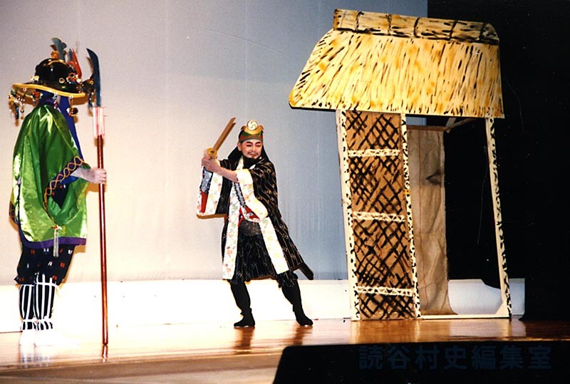 組踊「伏山敵討」　瀬名波区（組踊発表会）